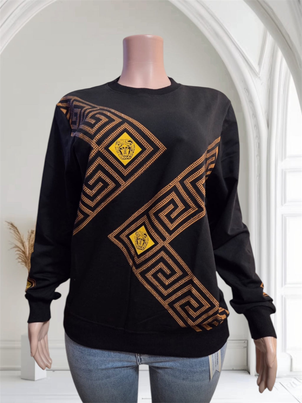 The Classic Cozy. This oversized cable-k