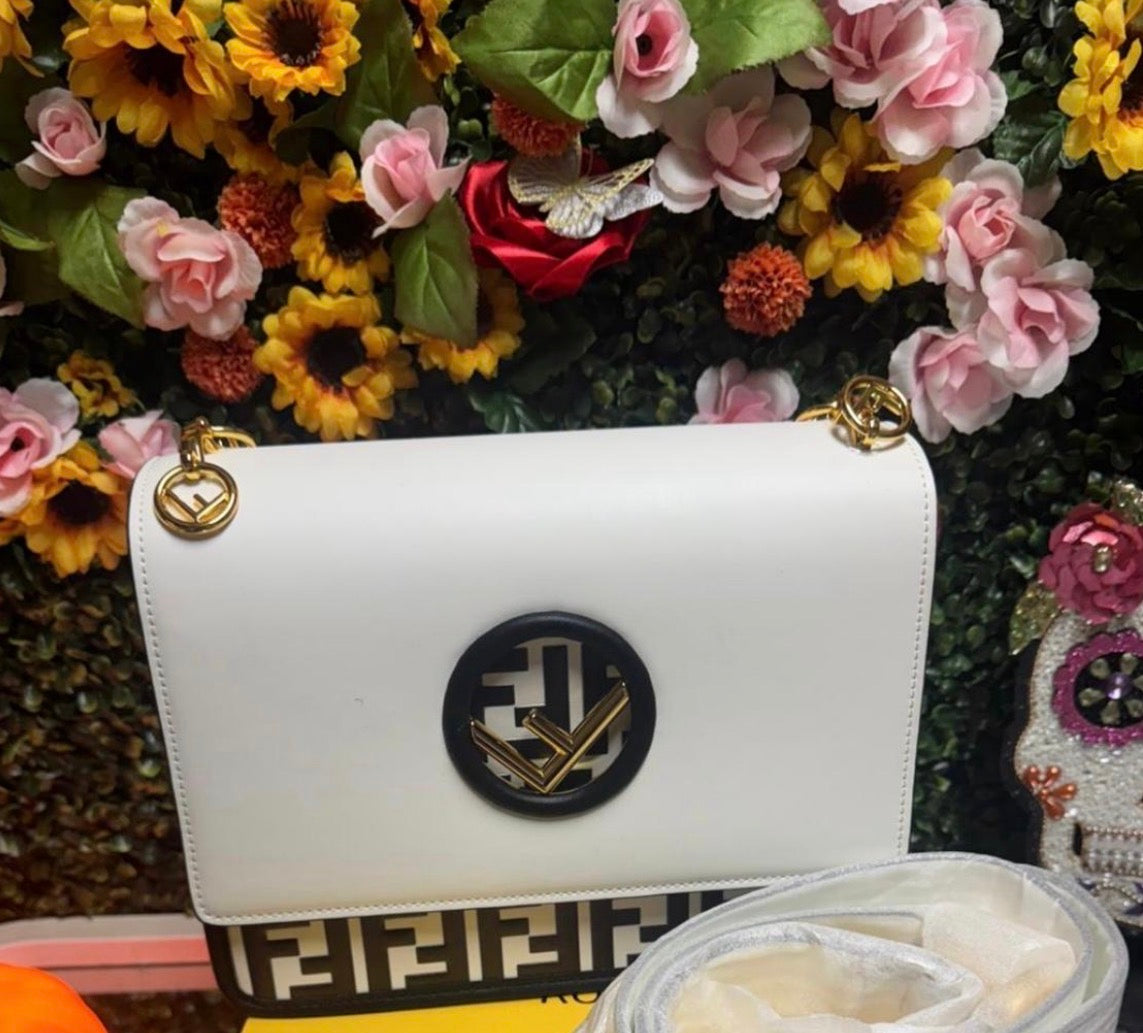 White Gold F purse bag