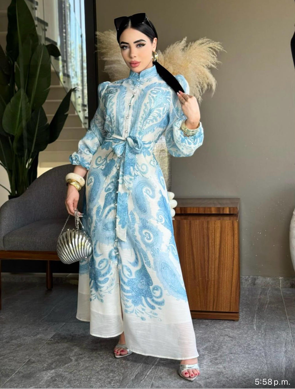 FLORAL DELICATED DRESS