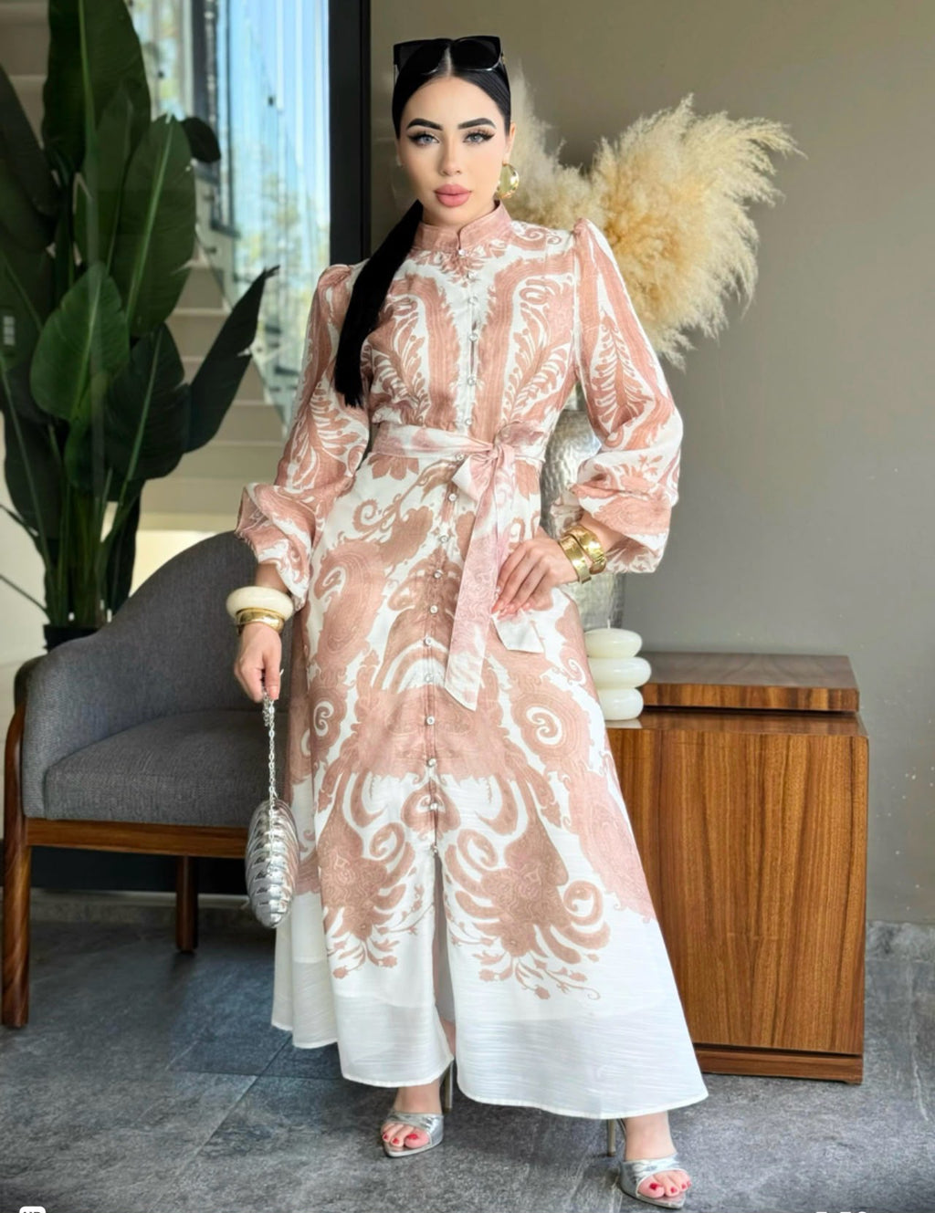 FLORAL DELICATED DRESS