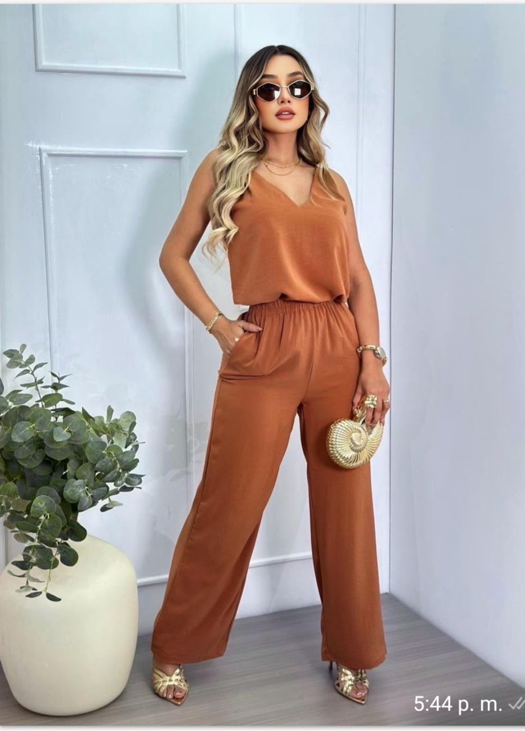 TOP & PANTS SET